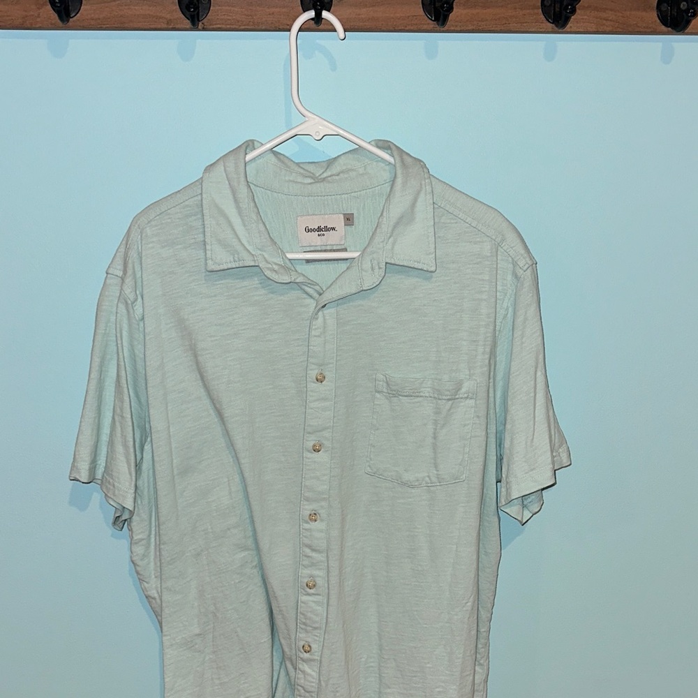 Goodfellow & Co Men's Light Blue Button-Down Shirt